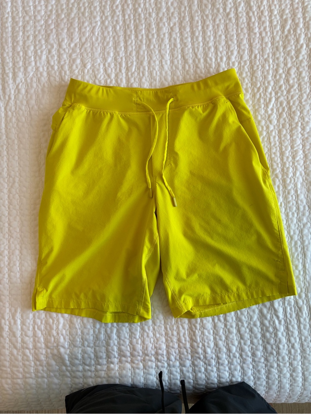 Lululemon THE shorts 9 inch, unlined size medium